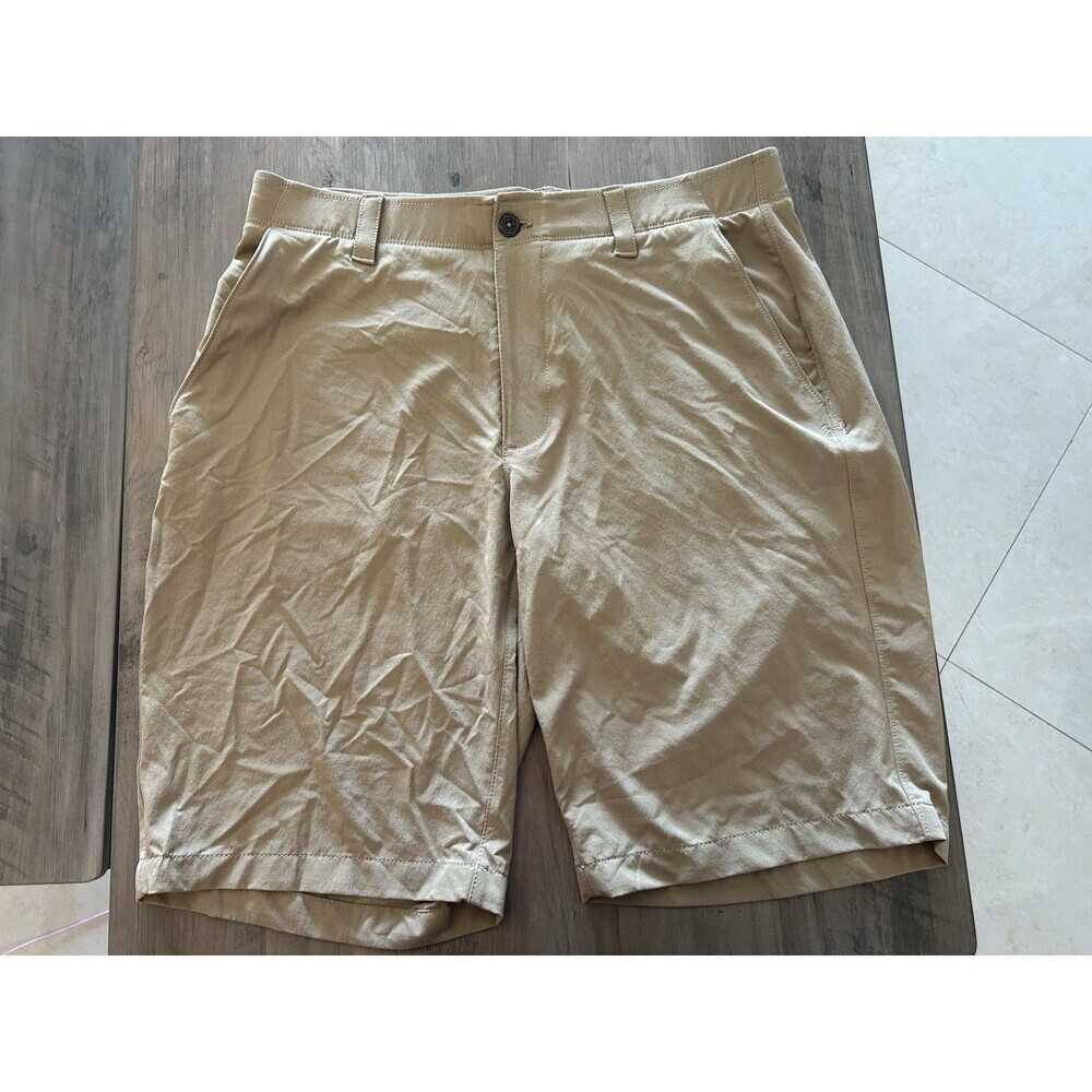 Under Armour Shorts Men's Size 34 11” Inseam Golf Chino Performance
